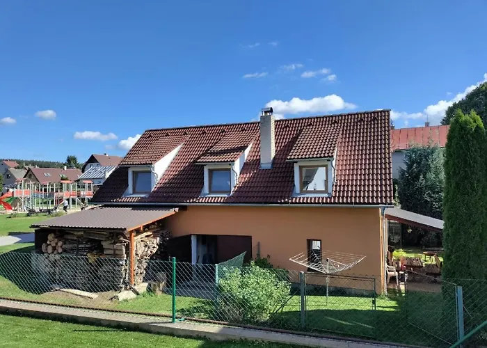 Rekreacni Domek Pod Lipou