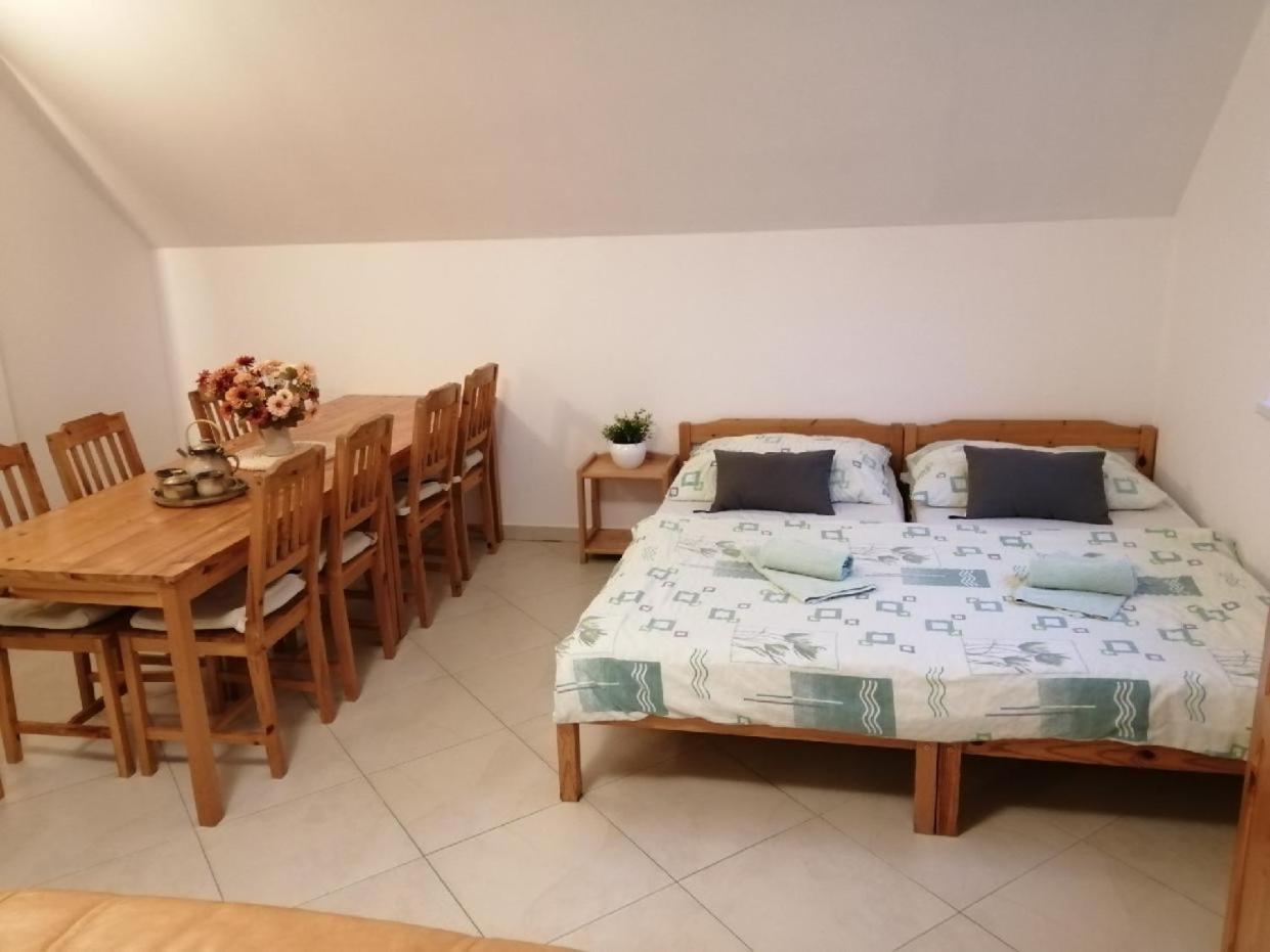 Rekreacni Pod Lipou Holiday home Skrdlovice